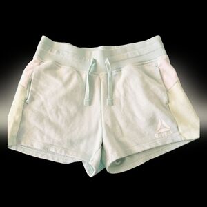 Reebok women shorts. M